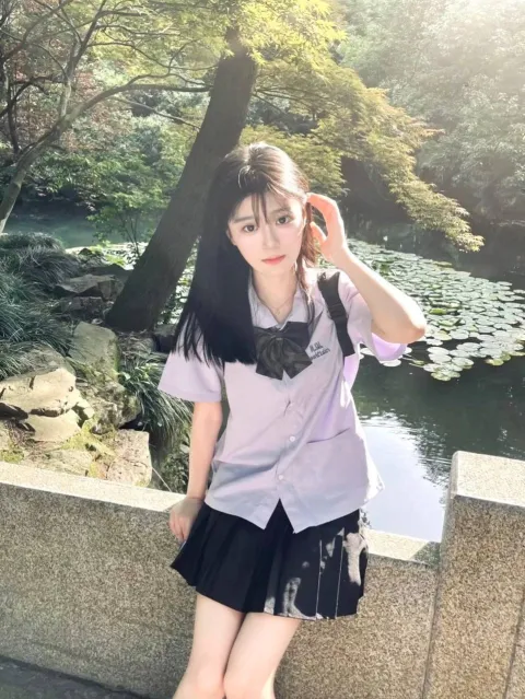 D826