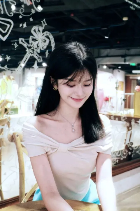 D826