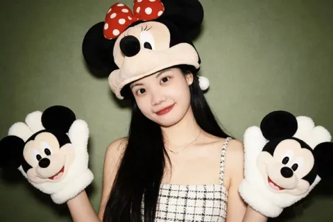D839