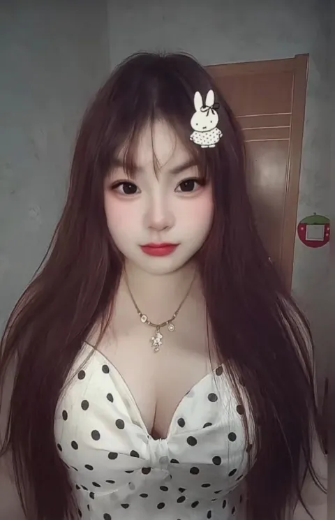 D908