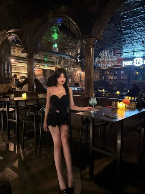 E006
