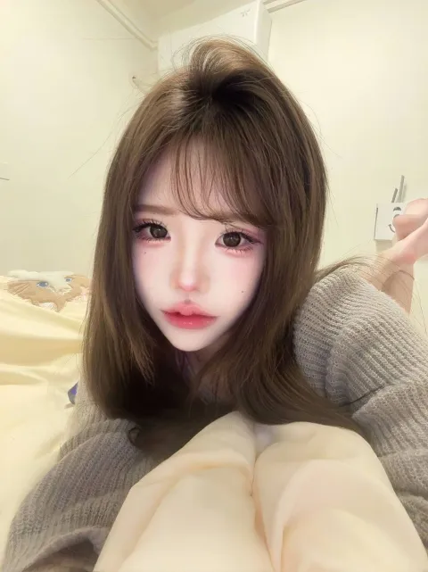 E021