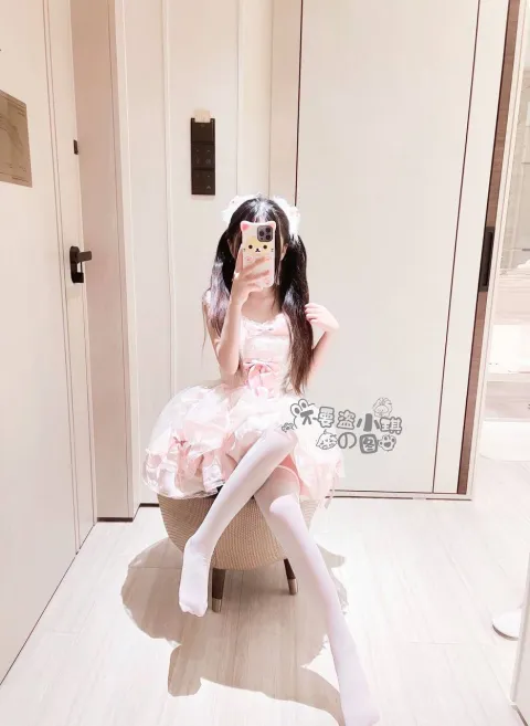 E056