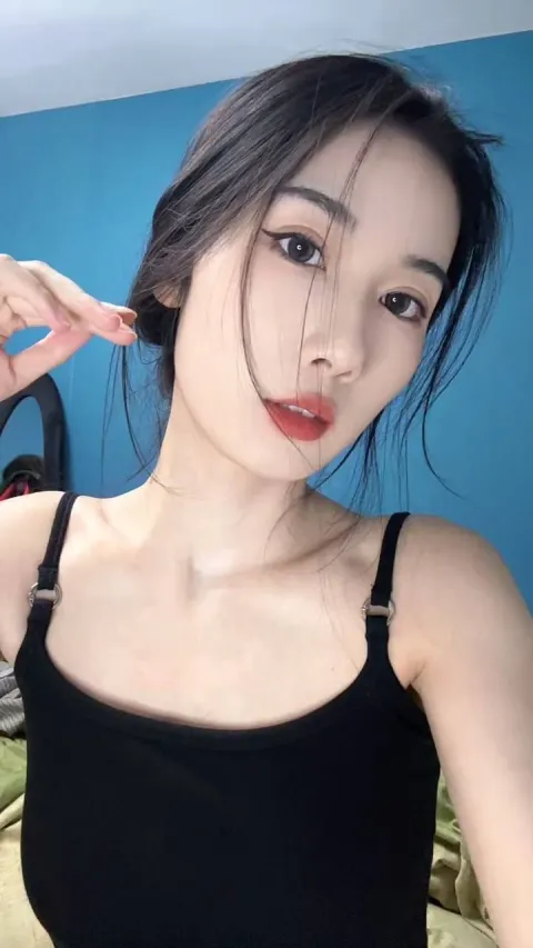 E076