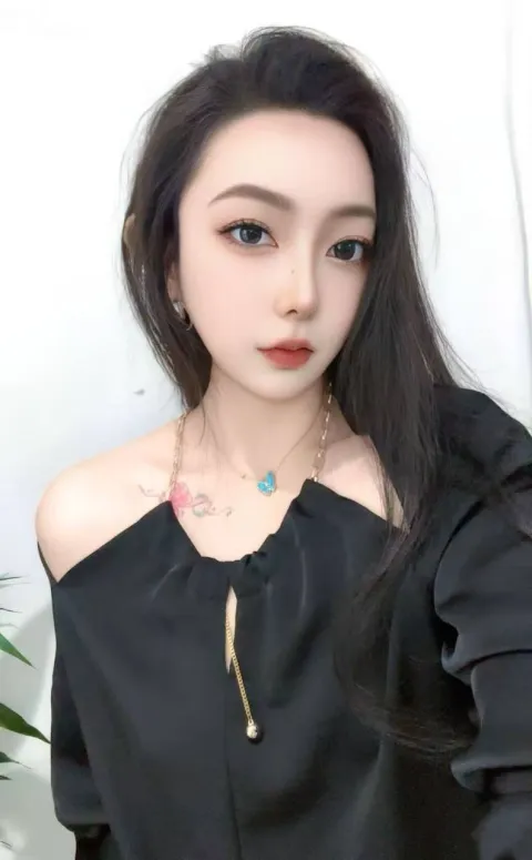 E079