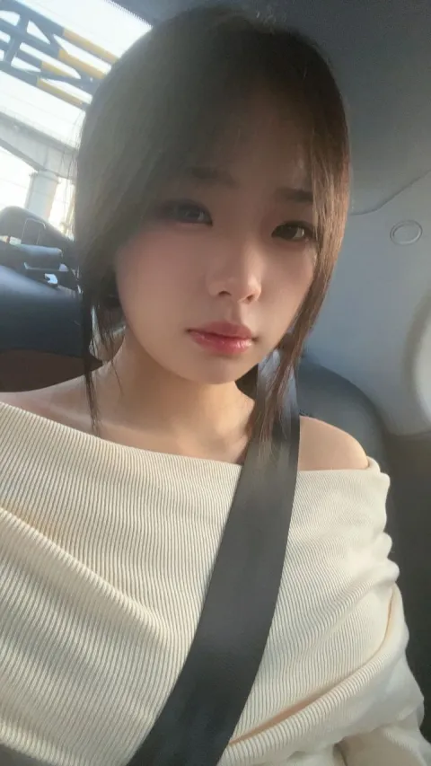 E084
