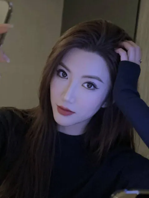 E105