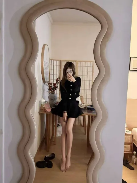 E123