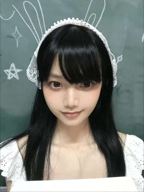 E138