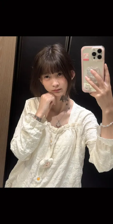 E141
