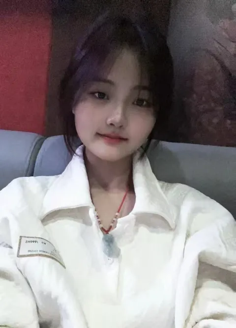 E144