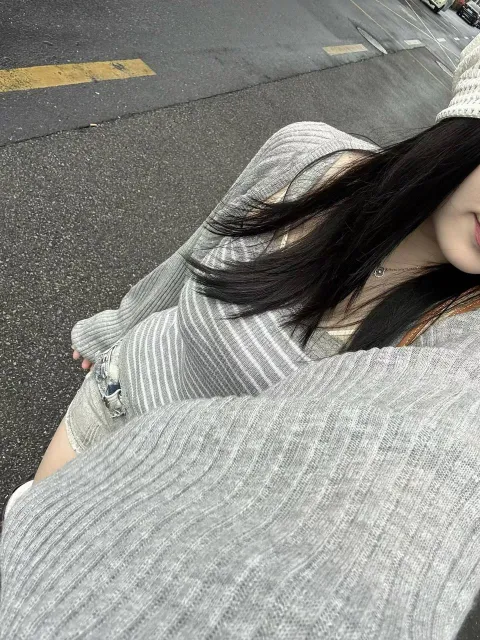E158