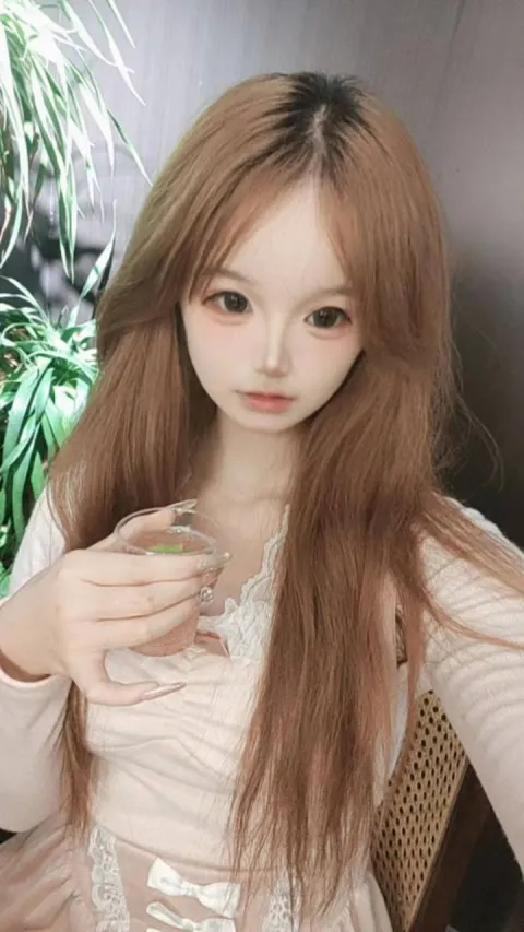 E162