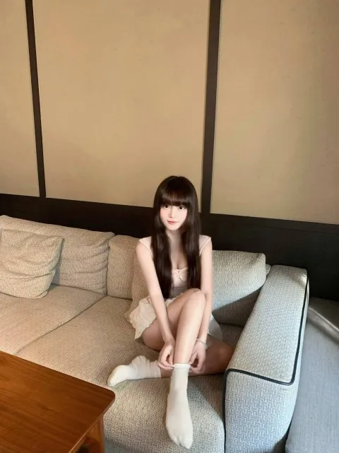 E182