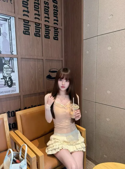 E182