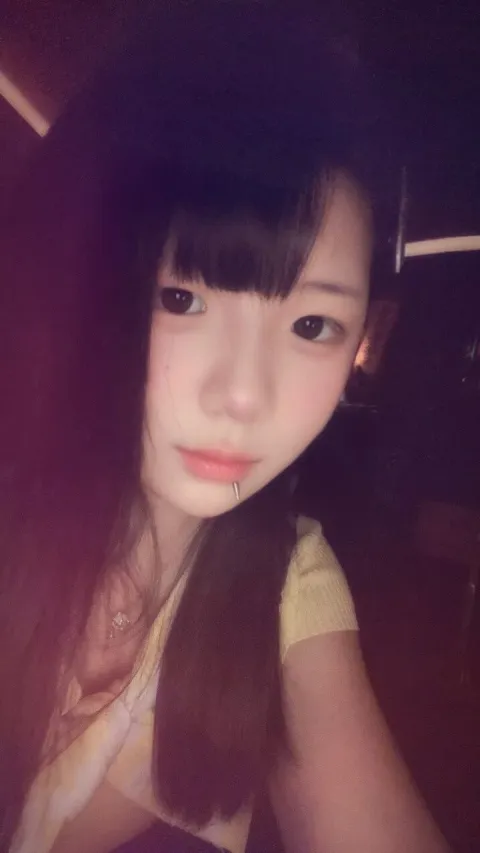 E193
