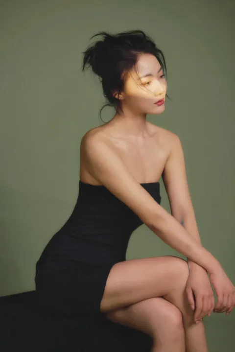 E234