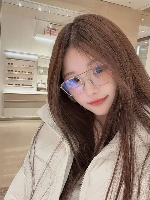 E237