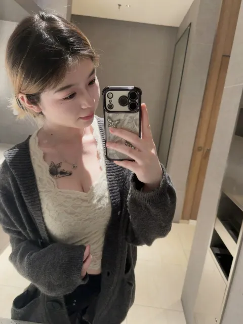 E238