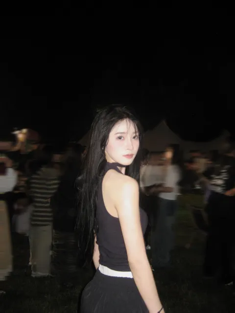 E239