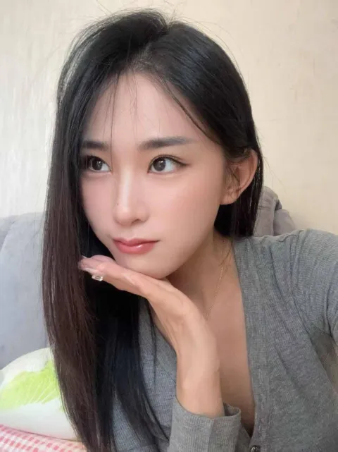 E407