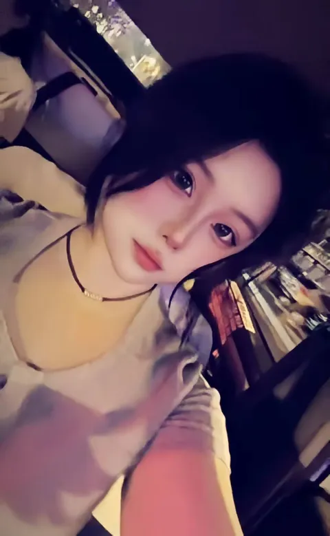 E495