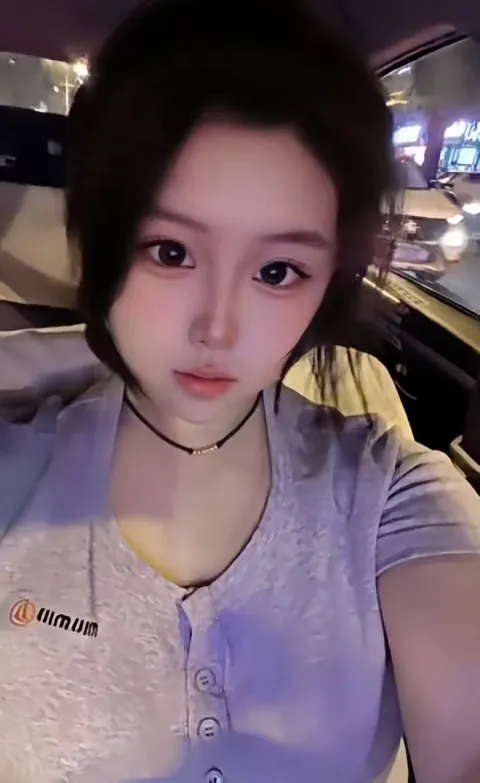 E495