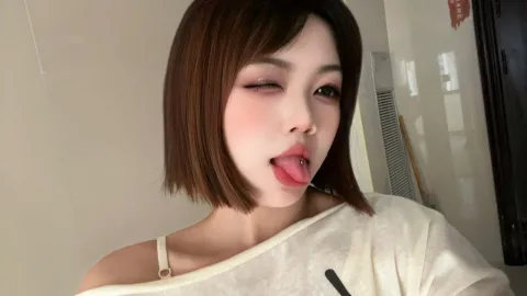 E551