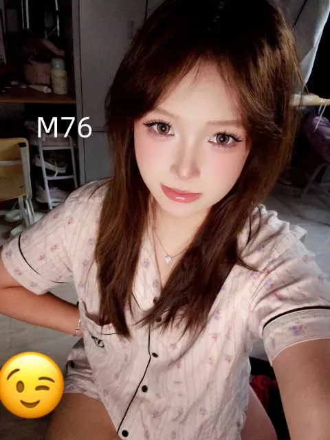E558