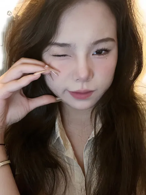 E560