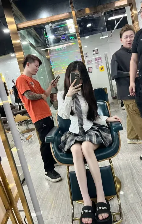E644