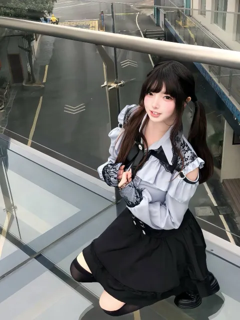 E690