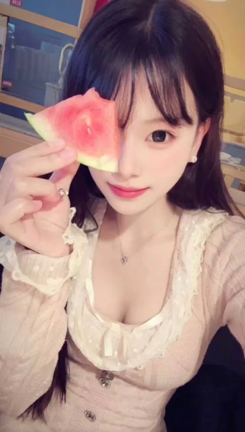 E694