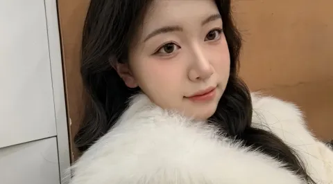 E701