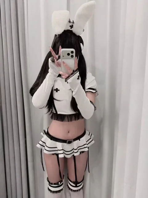 E728