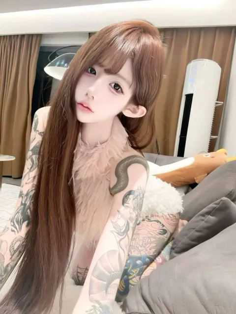 E760