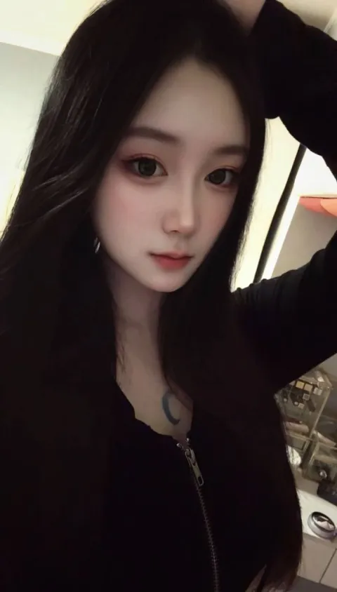 E779