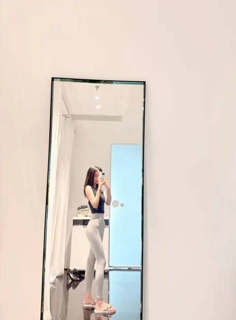 E828