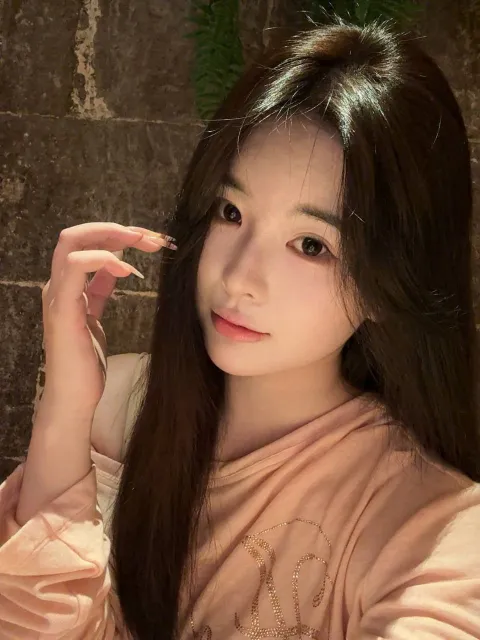 E843