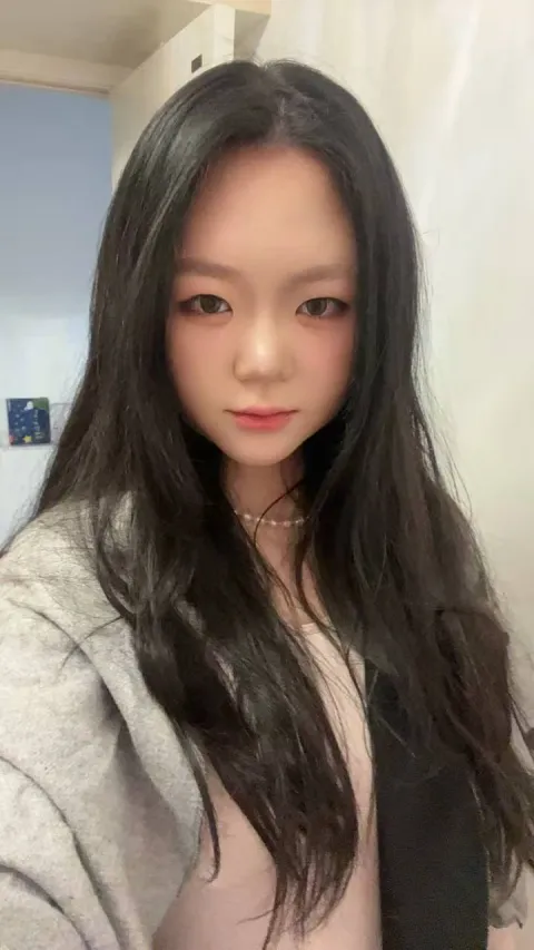 E844