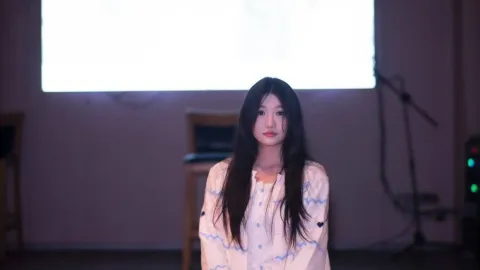 E871