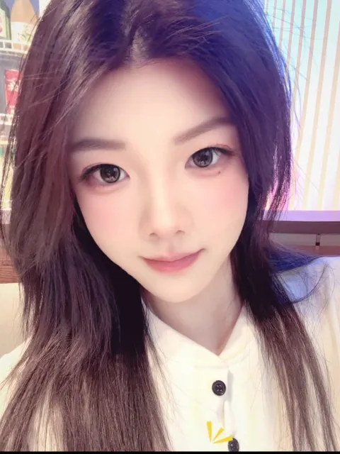 E879