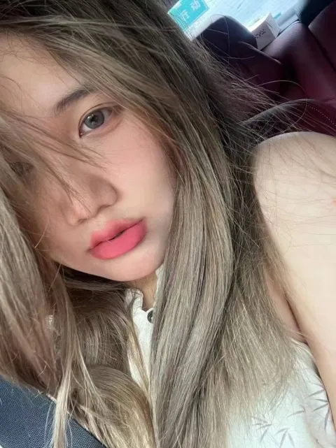 E916