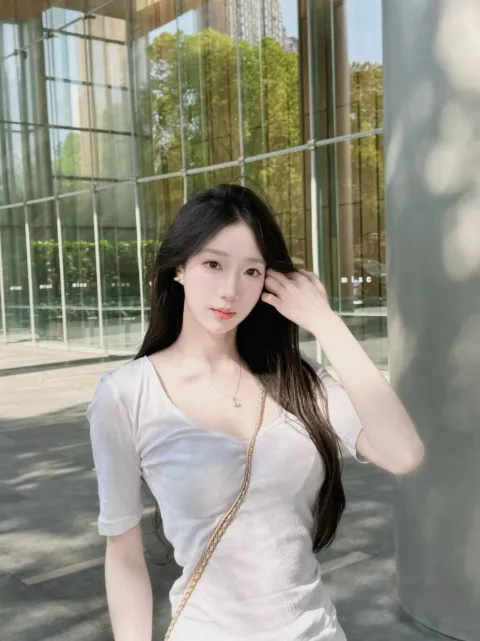 E934