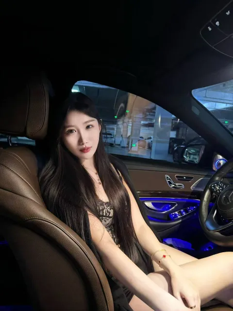 E941