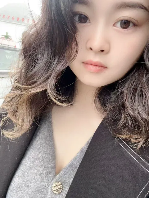 E962