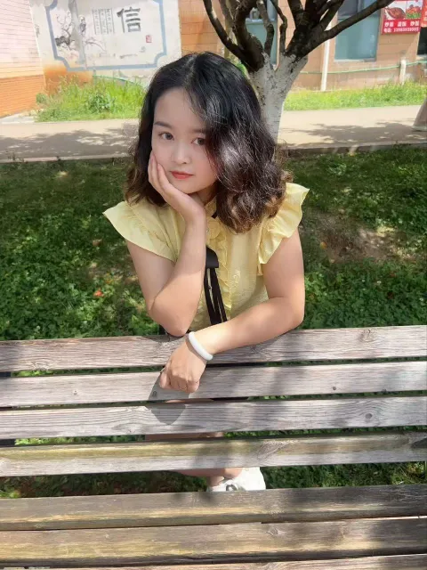 E962