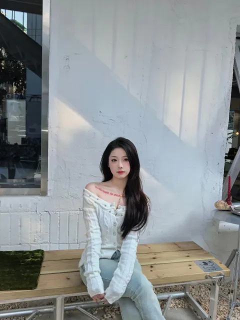 F175