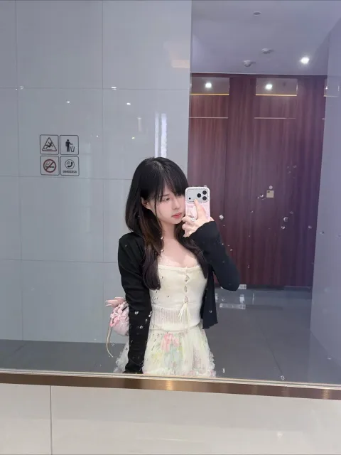 F200