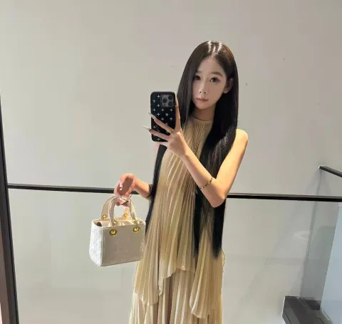 F248